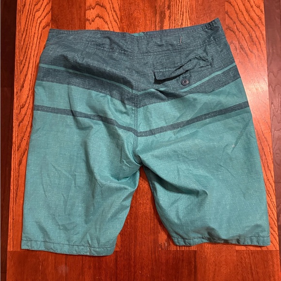 Old Navy Men's Aqua and Navy Swim Board Shorts - Picture 2 of 4